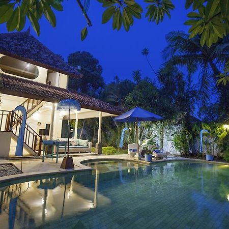 Villa Alam Biru Gardenia Seminyak Esterno foto