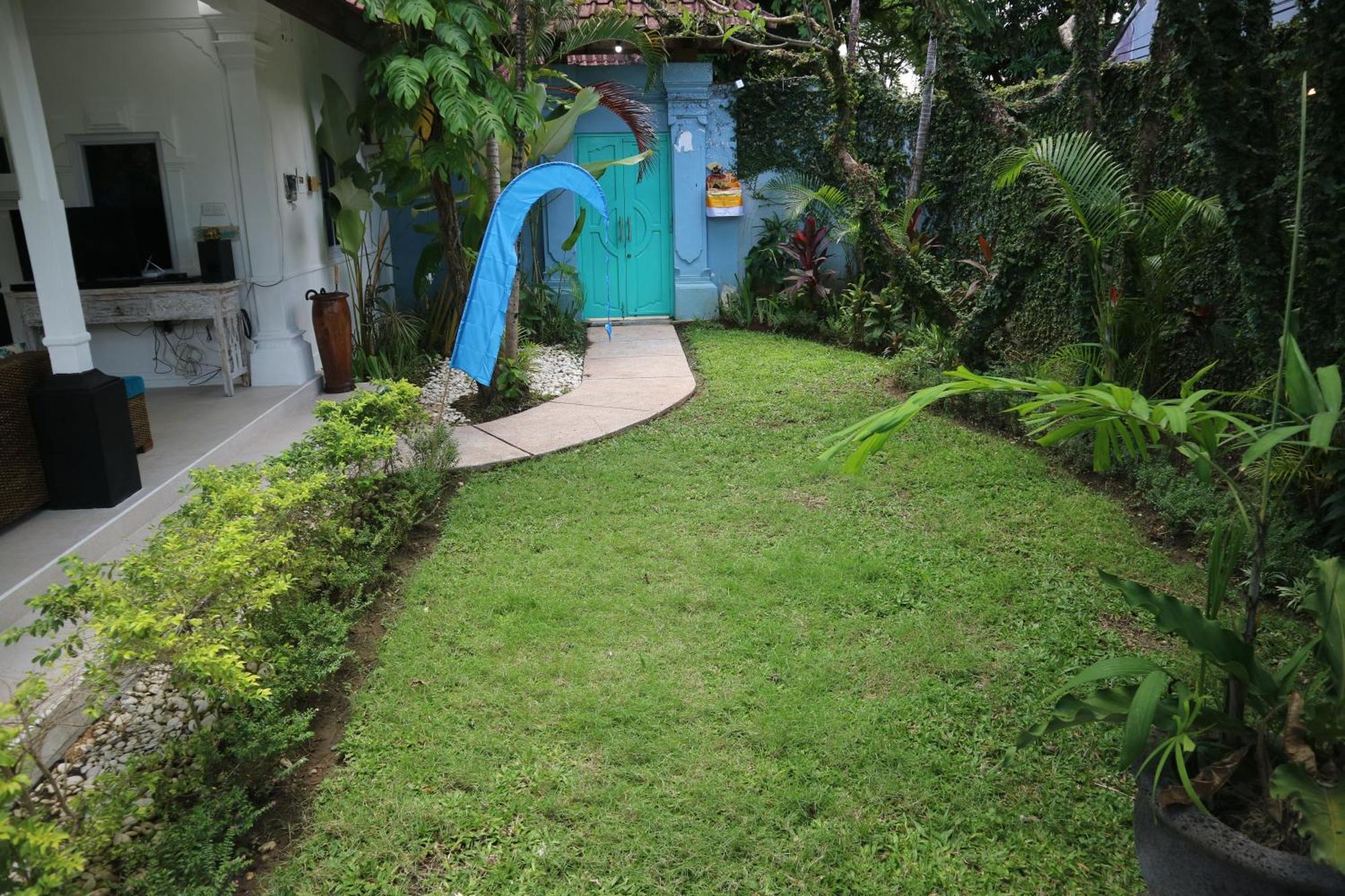 Villa Alam Biru Gardenia Seminyak Esterno foto
