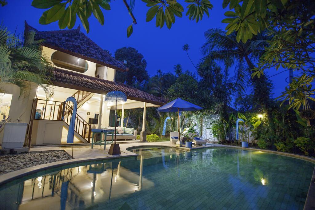Villa Alam Biru Gardenia Seminyak Esterno foto