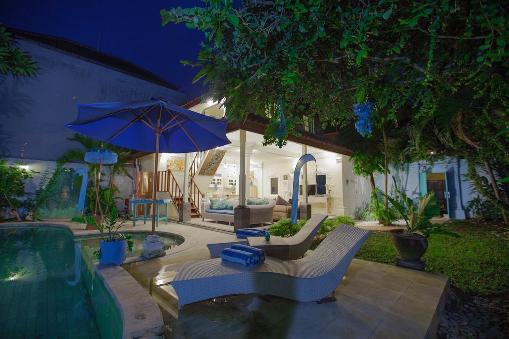 Villa Alam Biru Gardenia Seminyak Esterno foto